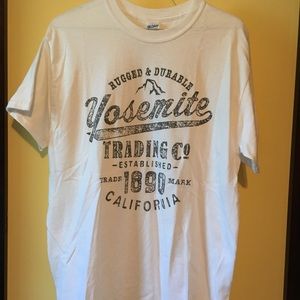 NWOT Yosemite CA t-shirt